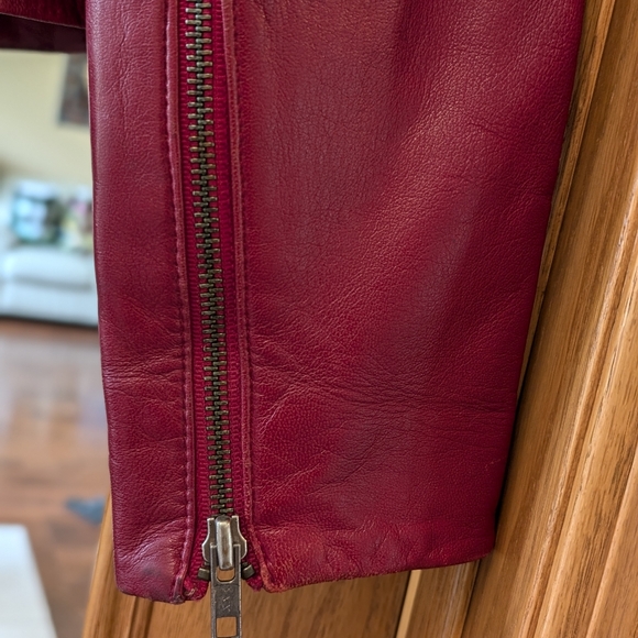 Vintage Danier Red Italian Leather Jacket - Picture 5 of 9